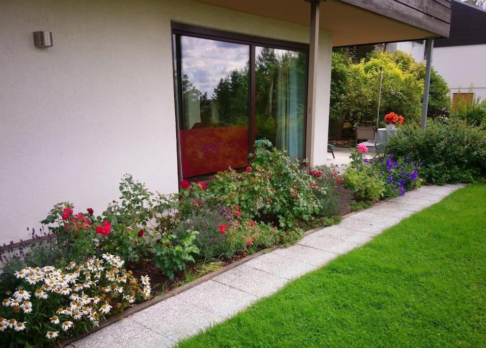 Komfort-Ferienwohnung Auf Der Eulenburg Grafengehaig Exterior photo